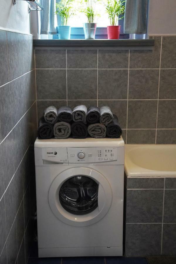 Apartman V Zahrade Praha Troja - Apartment In The Garden Prague Troja ภายนอก รูปภาพ