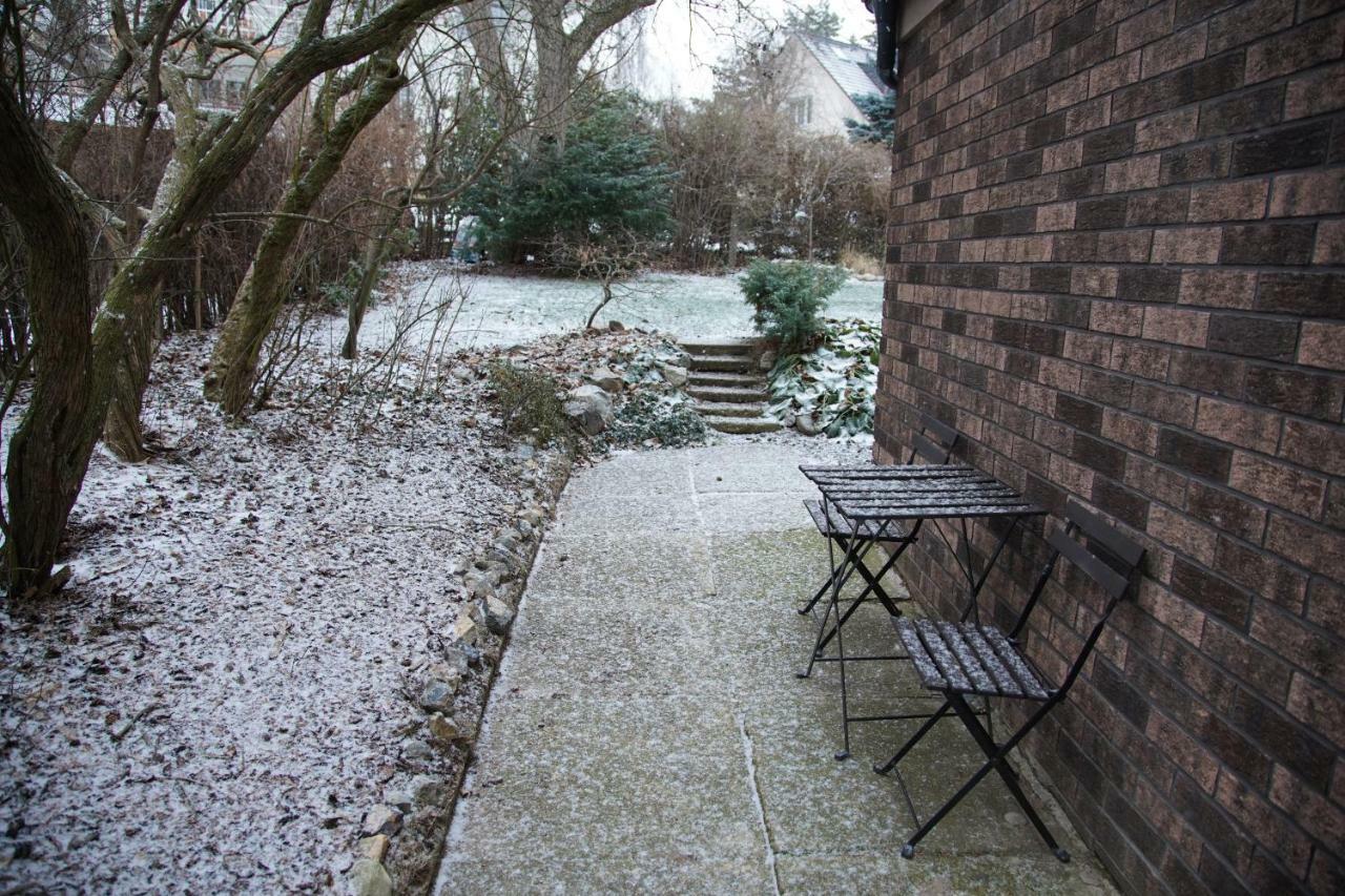 Apartman V Zahrade Praha Troja - Apartment In The Garden Prague Troja ภายนอก รูปภาพ