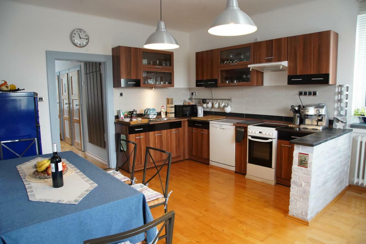 Apartman V Zahrade Praha Troja - Apartment In The Garden Prague Troja ภายนอก รูปภาพ