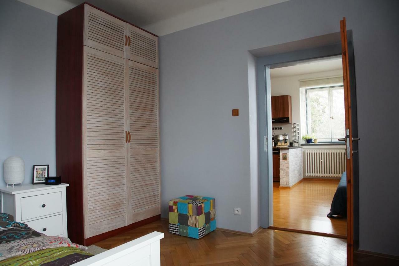 Apartman V Zahrade Praha Troja - Apartment In The Garden Prague Troja ภายนอก รูปภาพ